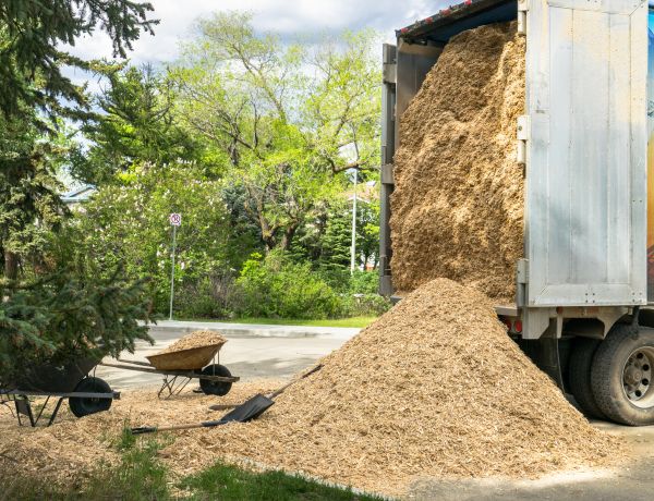 Wood Chips Delivery in Simi Valley