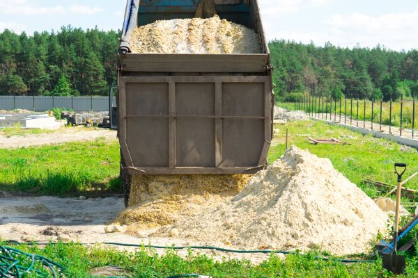Bulk Sand Delivery in Simi Valley