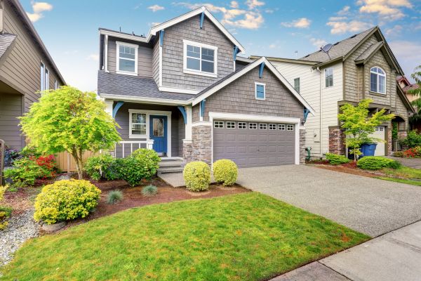 Curb Appeal Landscaping in Simi Valley