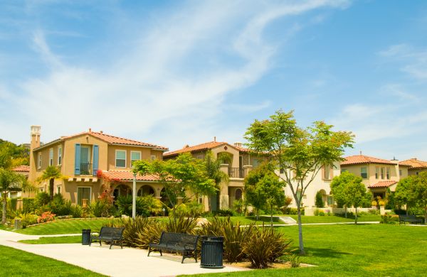 Community Landscaping in Simi Valley